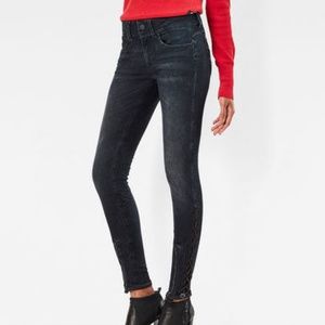 MT Lynn Mid Waist Skinny Jeans